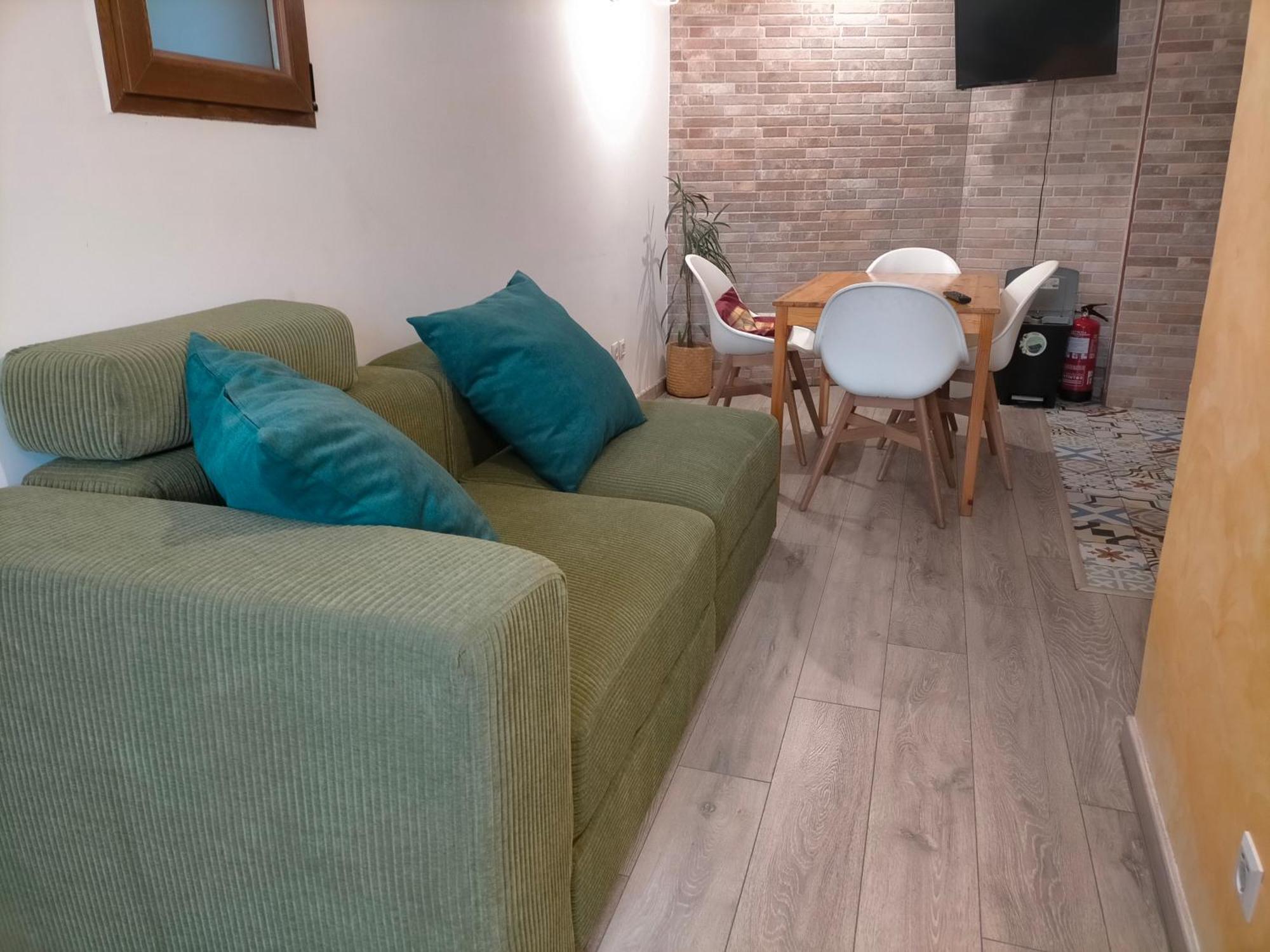 Apartamento Rural Мірафлорес-де-ла-Сьєрра Екстер'єр фото